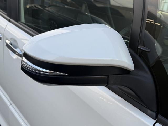 ノア ハイブリッドＳｉ　ダブルバイビー　禁煙車　純正９インチナビ　衝突軽減ブレーキ　両側電動スライドドア　フルセグ　バックカメラ　クルーズコントロール　ハーフレザー　シートヒーター　レーンキープ　ビューモニター．０　オートハイビーム（29枚目）