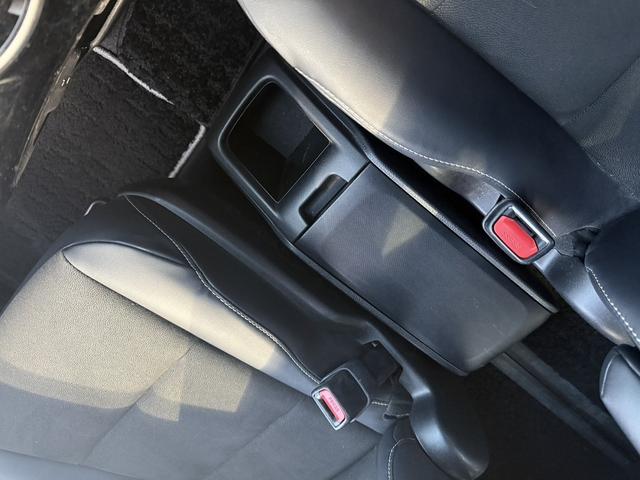 ノア ハイブリッドＳｉ　ダブルバイビー　禁煙車　純正９インチナビ　衝突軽減ブレーキ　両側電動スライドドア　フルセグ　バックカメラ　クルーズコントロール　ハーフレザー　シートヒーター　レーンキープ　ビューモニター．０　オートハイビーム（67枚目）