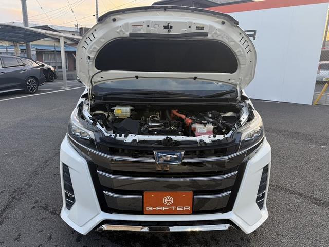 ノア ハイブリッドＳｉ　ダブルバイビー　禁煙車　純正９インチナビ　衝突軽減ブレーキ　両側電動スライドドア　フルセグ　バックカメラ　クルーズコントロール　ハーフレザー　シートヒーター　レーンキープ　ビューモニター．０　オートハイビーム（77枚目）