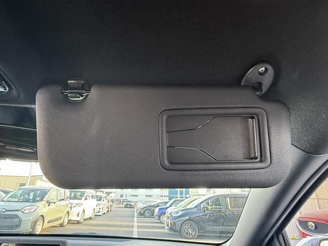 ヤリス Ｘ　禁煙車　純正ナビ　バックカメラ　衝突軽減ブレーキ　レーンアシスト　ビルトインＥＴＣ　クリアランスソナー　パーキングサポート　Ｂｌｕｅｔｏｏｔｈ接続　オートハイビーム　ＵＳＢ接続　スマートキー（62枚目）