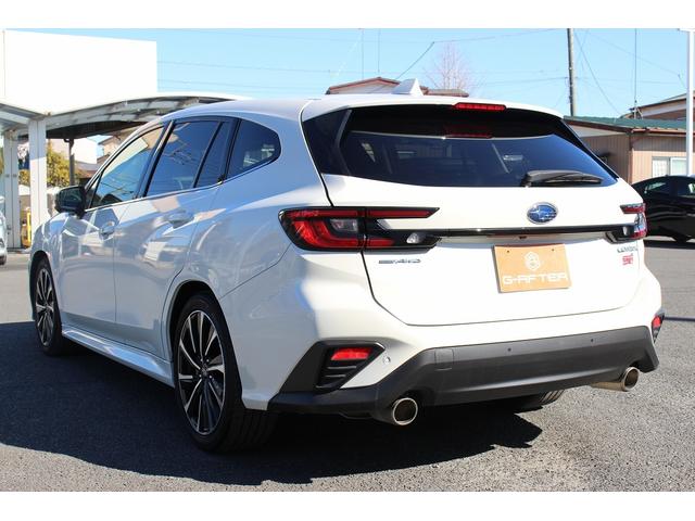 レヴォーグ ＳＴＩスポーツ　ＥＸ　禁煙車　本革シート　アイサイトＸ　純正１１．６インチナビ　フルセグ　フロントサイドバックカメラ　レーダークルーズコントロール　衝突軽減　クリアランスソナー　電動リアゲート　シートヒーター　パワーシート（13枚目）