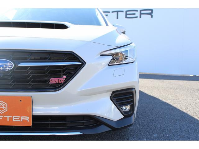 レヴォーグ ＳＴＩスポーツ　ＥＸ　禁煙車　本革シート　アイサイトＸ　純正１１．６インチナビ　フルセグ　フロントサイドバックカメラ　レーダークルーズコントロール　衝突軽減　クリアランスソナー　電動リアゲート　シートヒーター　パワーシート（16枚目）