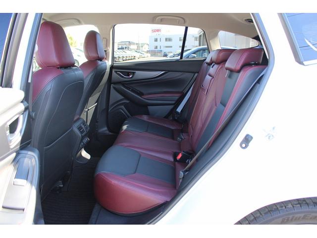 レヴォーグ ＳＴＩスポーツ　ＥＸ　禁煙車　本革シート　アイサイトＸ　純正１１．６インチナビ　フルセグ　フロントサイドバックカメラ　レーダークルーズコントロール　衝突軽減　クリアランスソナー　電動リアゲート　シートヒーター　パワーシート（42枚目）