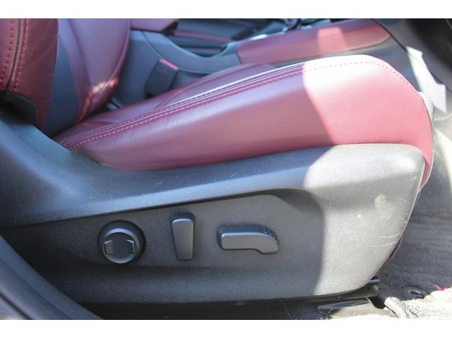 レヴォーグ ＳＴＩスポーツ　ＥＸ　禁煙車　本革シート　アイサイトＸ　純正１１．６インチナビ　フルセグ　フロントサイドバックカメラ　レーダークルーズコントロール　衝突軽減　クリアランスソナー　電動リアゲート　シートヒーター　パワーシート（56枚目）