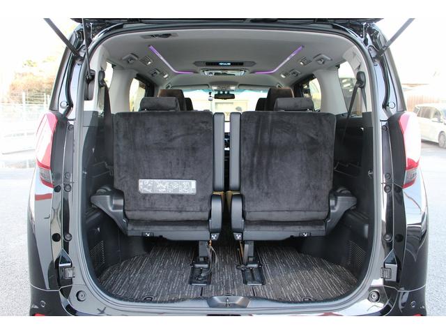 アルファードハイブリッド ＳＲ　禁煙車　１オーナー　ＡＬＰＩＮＥ１２．８インチ後席モニター　ＡＬＰＩＮＥ１１インチナビ　衝突軽減ブレーキ　両側電動スライドドア　電動リアゲート　フルセグ　バックカメラ　アダプティブクルーズコントロール（20枚目）