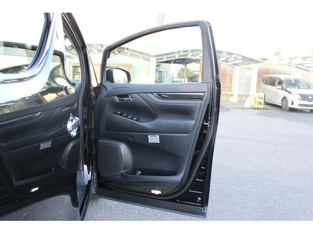 アルファードハイブリッド ＳＲ　禁煙車　１オーナー　ＡＬＰＩＮＥ１２．８インチ後席モニター　ＡＬＰＩＮＥ１１インチナビ　衝突軽減ブレーキ　両側電動スライドドア　電動リアゲート　フルセグ　バックカメラ　アダプティブクルーズコントロール（38枚目）