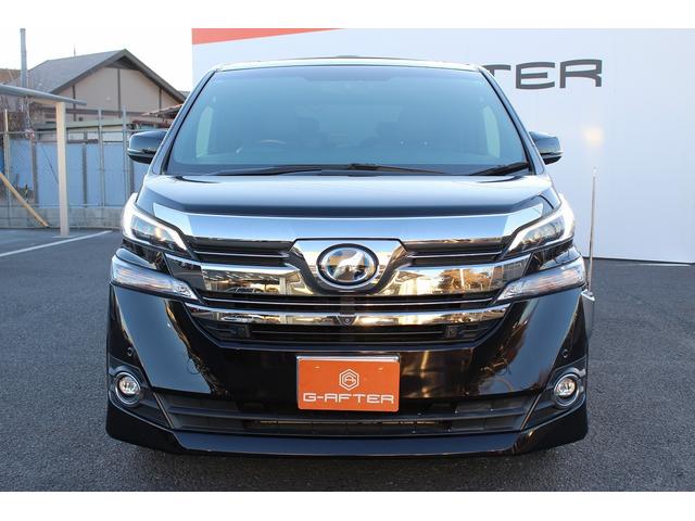 ヴェルファイアハイブリッド エグゼクティブラウンジ　禁煙車　ツインムーンルーフ　ＪＢＬプレミアムサウンド　パノラミックビューモニター　純正９インチナビ　黒革シート　レーダークルーズ　ビルトインＥＴＣ２．０　インテリジェントクリアランスソナー（8枚目）