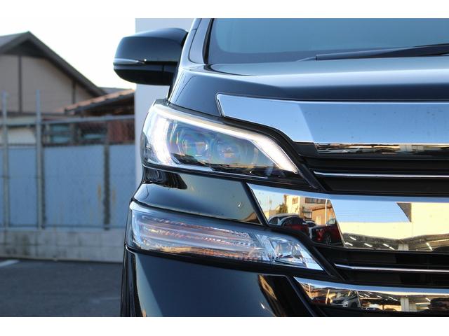 ヴェルファイアハイブリッド エグゼクティブラウンジ　禁煙車　ツインムーンルーフ　ＪＢＬプレミアムサウンド　パノラミックビューモニター　純正９インチナビ　黒革シート　レーダークルーズ　ビルトインＥＴＣ２．０　インテリジェントクリアランスソナー（19枚目）