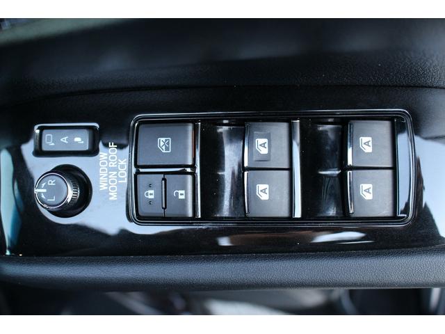 ヴェルファイアハイブリッド エグゼクティブラウンジ　禁煙車　ツインムーンルーフ　ＪＢＬプレミアムサウンド　パノラミックビューモニター　純正９インチナビ　黒革シート　レーダークルーズ　ビルトインＥＴＣ２．０　インテリジェントクリアランスソナー（60枚目）