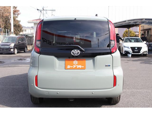 シエンタ ハイブリッドＧ　両側電動スライドドア　禁煙車　純正８インチディスプレイオーディオ　バックカメラ　レーダークルーズコントロール　ＡＣ１００Ｖ電源　ブラインドスポットモニター　ＬＥＤヘッドライト　オートハイビーム　ＥＴＣ（10枚目）