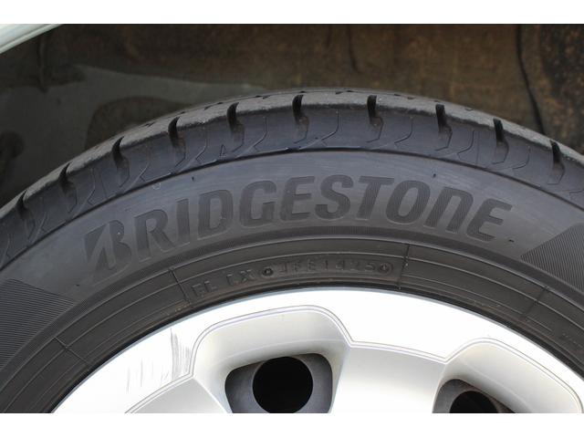 シエンタ ハイブリッドＧ　両側電動スライドドア　禁煙車　純正８インチディスプレイオーディオ　バックカメラ　レーダークルーズコントロール　ＡＣ１００Ｖ電源　ブラインドスポットモニター　ＬＥＤヘッドライト　オートハイビーム　ＥＴＣ（35枚目）