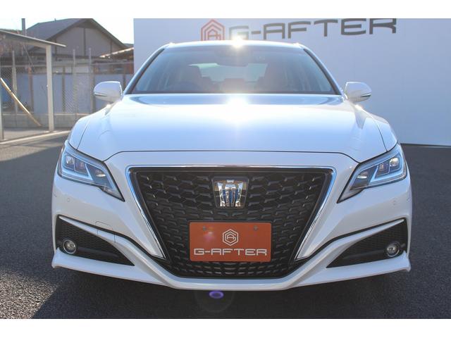 クラウンハイブリッド Ｇ　禁煙車　純正８インチナビ　ビルトインＥＴＣ２．０　バックカメラ　ブラインドスポットモニター　レーダークルーズ　マイコンプリセットドライビングポジションシステム　シートヒーター　クリアランスソナー（8枚目）
