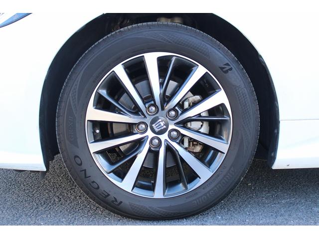 クラウンハイブリッド Ｇ　禁煙車　純正８インチナビ　ビルトインＥＴＣ２．０　バックカメラ　ブラインドスポットモニター　レーダークルーズ　マイコンプリセットドライビングポジションシステム　シートヒーター　クリアランスソナー（27枚目）