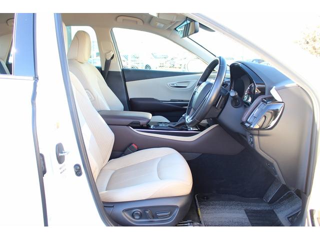 クラウンハイブリッド Ｇ　禁煙車　純正８インチナビ　ビルトインＥＴＣ２．０　バックカメラ　ブラインドスポットモニター　レーダークルーズ　マイコンプリセットドライビングポジションシステム　シートヒーター　クリアランスソナー（37枚目）