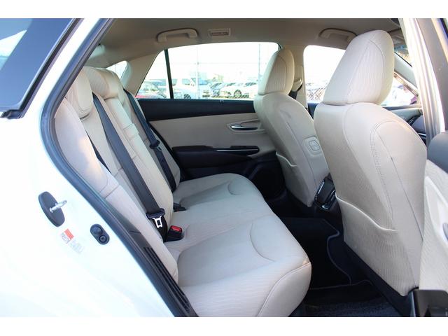 クラウンハイブリッド Ｇ　禁煙車　純正８インチナビ　ビルトインＥＴＣ２．０　バックカメラ　ブラインドスポットモニター　レーダークルーズ　マイコンプリセットドライビングポジションシステム　シートヒーター　クリアランスソナー（39枚目）