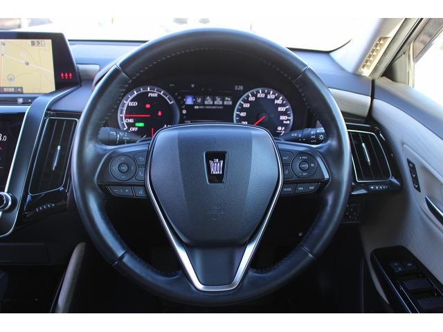 クラウンハイブリッド Ｇ　禁煙車　純正８インチナビ　ビルトインＥＴＣ２．０　バックカメラ　ブラインドスポットモニター　レーダークルーズ　マイコンプリセットドライビングポジションシステム　シートヒーター　クリアランスソナー（46枚目）