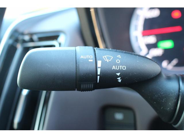 クラウンハイブリッド Ｇ　禁煙車　純正８インチナビ　ビルトインＥＴＣ２．０　バックカメラ　ブラインドスポットモニター　レーダークルーズ　マイコンプリセットドライビングポジションシステム　シートヒーター　クリアランスソナー（51枚目）