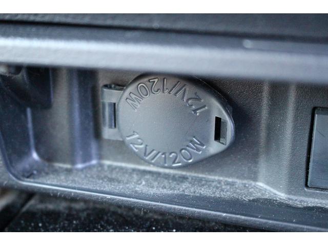 クラウンハイブリッド Ｇ　禁煙車　純正８インチナビ　ビルトインＥＴＣ２．０　バックカメラ　ブラインドスポットモニター　レーダークルーズ　マイコンプリセットドライビングポジションシステム　シートヒーター　クリアランスソナー（64枚目）