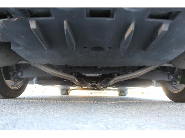 クラウンハイブリッド Ｇ　禁煙車　純正８インチナビ　ビルトインＥＴＣ２．０　バックカメラ　ブラインドスポットモニター　レーダークルーズ　マイコンプリセットドライビングポジションシステム　シートヒーター　クリアランスソナー（68枚目）