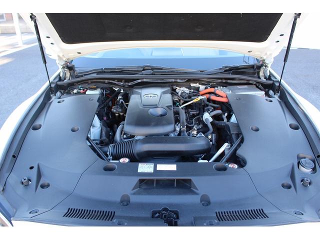 クラウンハイブリッド Ｇ　禁煙車　純正８インチナビ　ビルトインＥＴＣ２．０　バックカメラ　ブラインドスポットモニター　レーダークルーズ　マイコンプリセットドライビングポジションシステム　シートヒーター　クリアランスソナー（73枚目）