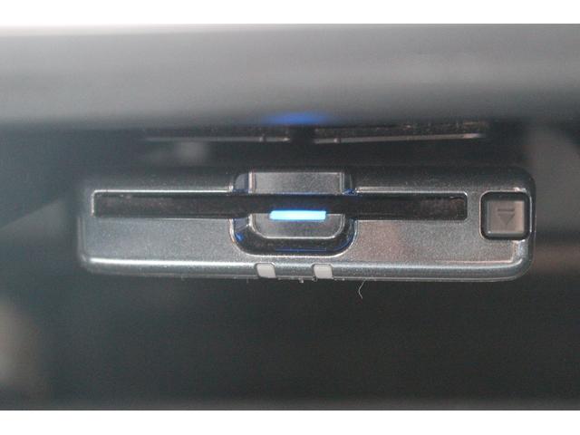 インプレッサスポーツ ２．０ｅ－Ｌアイサイト　禁煙車　純正８インチナビ　フロント・サイド・バックカメラ　フルセグ　衝突軽減ブレーキ　アダプティブクルーズコントロール　ＥＴＣ２．０　　メモリ付パワーシート　レーンキープ　ブラインドスポットモニター（7枚目）