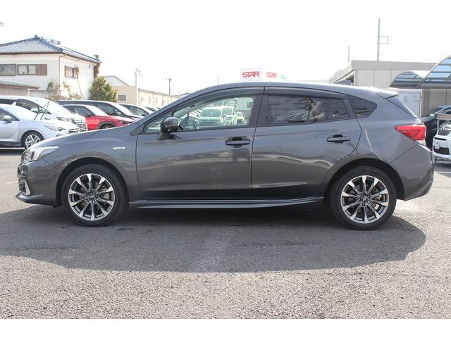 インプレッサスポーツ ２．０ｅ－Ｌアイサイト　禁煙車　純正８インチナビ　フロント・サイド・バックカメラ　フルセグ　衝突軽減ブレーキ　アダプティブクルーズコントロール　ＥＴＣ２．０　　メモリ付パワーシート　レーンキープ　ブラインドスポットモニター（11枚目）