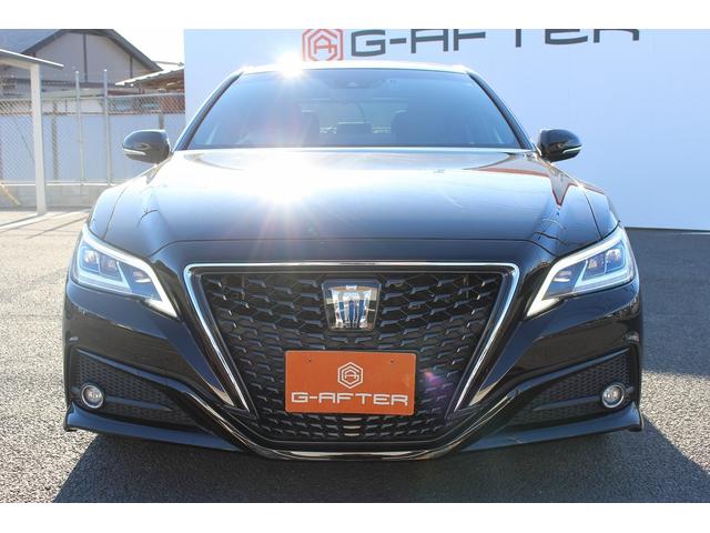 クラウンハイブリッド Ｇ－エグゼクティブ　禁煙車　純正１２．３インチナビ　ビルトインＥＴＣ２．０　ブラック革シート　シートヒーター　シートベンチレーション　ブラインドスポットモニター　デジタルインナーミラー　レーダークルーズ　オートホールド（8枚目）