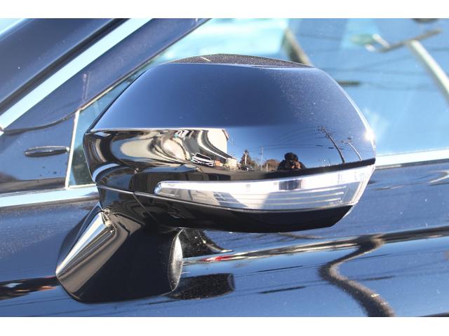 クラウンハイブリッド Ｇ－エグゼクティブ　禁煙車　純正１２．３インチナビ　ビルトインＥＴＣ２．０　ブラック革シート　シートヒーター　シートベンチレーション　ブラインドスポットモニター　デジタルインナーミラー　レーダークルーズ　オートホールド（22枚目）