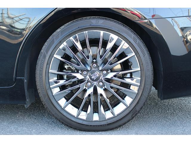 クラウンハイブリッド Ｇ－エグゼクティブ　禁煙車　純正１２．３インチナビ　ビルトインＥＴＣ２．０　ブラック革シート　シートヒーター　シートベンチレーション　ブラインドスポットモニター　デジタルインナーミラー　レーダークルーズ　オートホールド（26枚目）