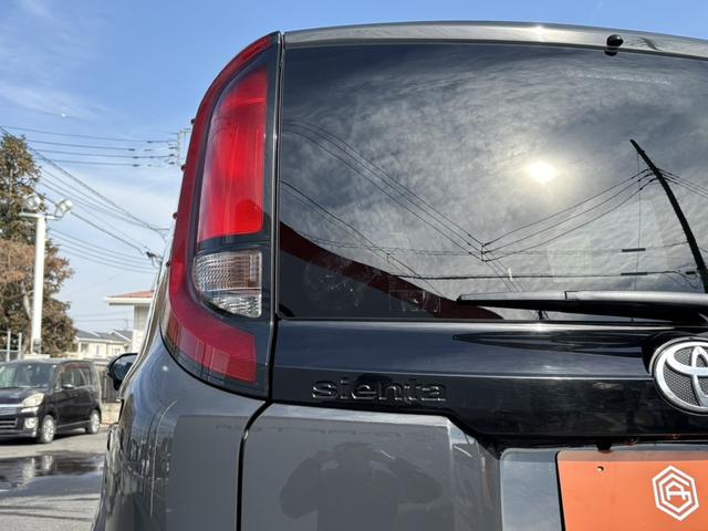 シエンタ ハイブリッドＧ　両側電動スライドドア　禁煙車　純正８インチディスプレイオーディオ　バックカメラ　レーダークルーズコントロール　ブラインドスポットモニター　ＬＥＤヘッドライト　オートハイビーム　Ｂｌｕｅｔｏｏｔｈ接続（23枚目）