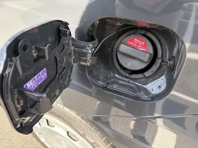 シエンタ ハイブリッドＧ　両側電動スライドドア　禁煙車　純正８インチディスプレイオーディオ　バックカメラ　レーダークルーズコントロール　ブラインドスポットモニター　ＬＥＤヘッドライト　オートハイビーム　Ｂｌｕｅｔｏｏｔｈ接続（57枚目）