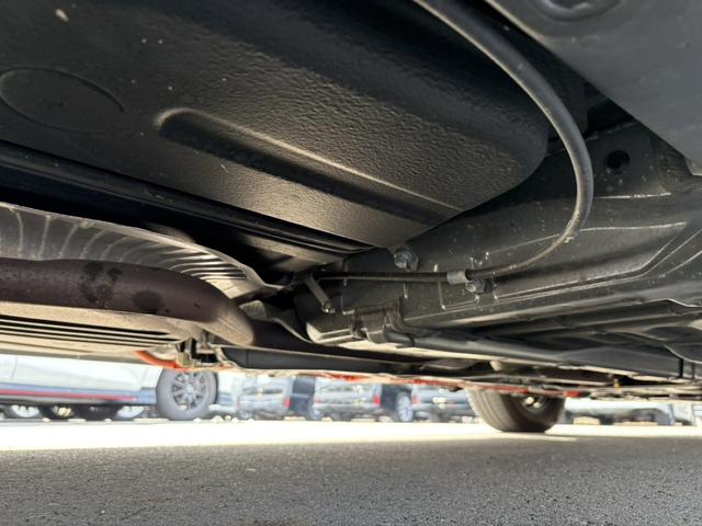 シエンタ ハイブリッドＧ　両側電動スライドドア　禁煙車　純正８インチディスプレイオーディオ　バックカメラ　レーダークルーズコントロール　ブラインドスポットモニター　ＬＥＤヘッドライト　オートハイビーム　Ｂｌｕｅｔｏｏｔｈ接続（61枚目）