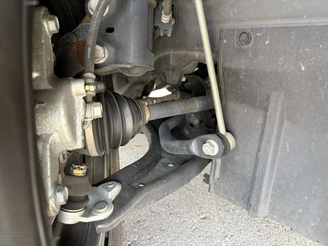 シエンタ ハイブリッドＧ　両側電動スライドドア　禁煙車　純正８インチディスプレイオーディオ　バックカメラ　レーダークルーズコントロール　ブラインドスポットモニター　ＬＥＤヘッドライト　オートハイビーム　Ｂｌｕｅｔｏｏｔｈ接続（64枚目）