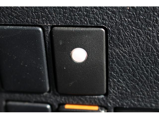 ヴェルファイア ２．５Ｚ　禁煙車　純正ナビ　地デジ　バックカメラ　ビルトインＥＴＣ２．０　純正後席モニター　両側電動スライドドア　トヨタセーフティセンス　ＬＥＤヘッドライト　クリアランスソナー　レーダークルーズコントロール（61枚目）