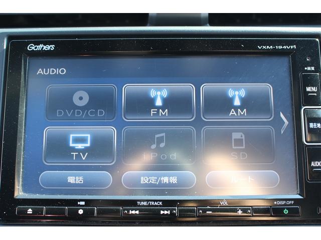 シビック ハッチバック　ホンダセンシング　６ＭＴ　社外ナビ　フルセグ　衝突軽減ブレーキ　レーダークルーズコントロール　シートヒーター　ホンダセンシング　ＬＥＤヘッドライト　フォグライト　ＥＴＣ　純正アルミホイール　スマートキー　電動格納ミラー（4枚目）