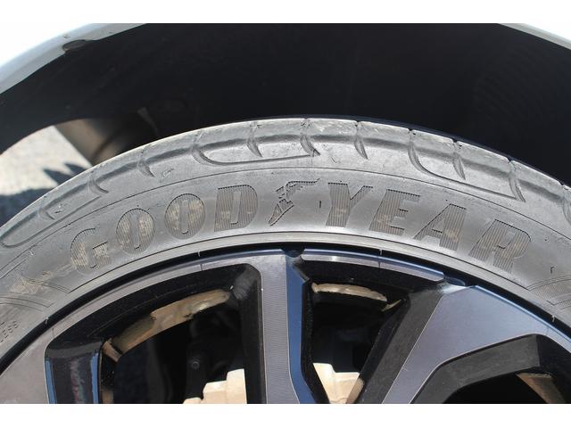 シビック ハッチバック　ホンダセンシング　６ＭＴ　社外ナビ　フルセグ　衝突軽減ブレーキ　レーダークルーズコントロール　シートヒーター　ホンダセンシング　ＬＥＤヘッドライト　フォグライト　ＥＴＣ　純正アルミホイール　スマートキー　電動格納ミラー（34枚目）