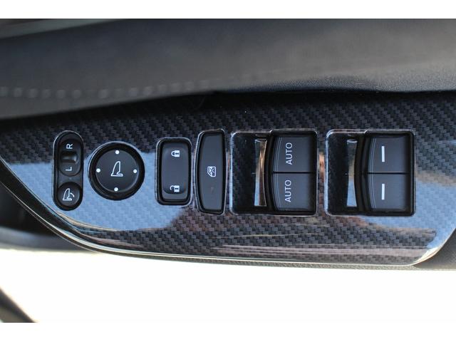 シビック ハッチバック　ホンダセンシング　６ＭＴ　社外ナビ　フルセグ　衝突軽減ブレーキ　レーダークルーズコントロール　シートヒーター　ホンダセンシング　ＬＥＤヘッドライト　フォグライト　ＥＴＣ　純正アルミホイール　スマートキー　電動格納ミラー（52枚目）