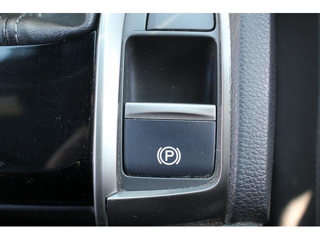 シビック ハッチバック　ホンダセンシング　６ＭＴ　社外ナビ　フルセグ　衝突軽減ブレーキ　レーダークルーズコントロール　シートヒーター　ホンダセンシング　ＬＥＤヘッドライト　フォグライト　ＥＴＣ　純正アルミホイール　スマートキー　電動格納ミラー（63枚目）