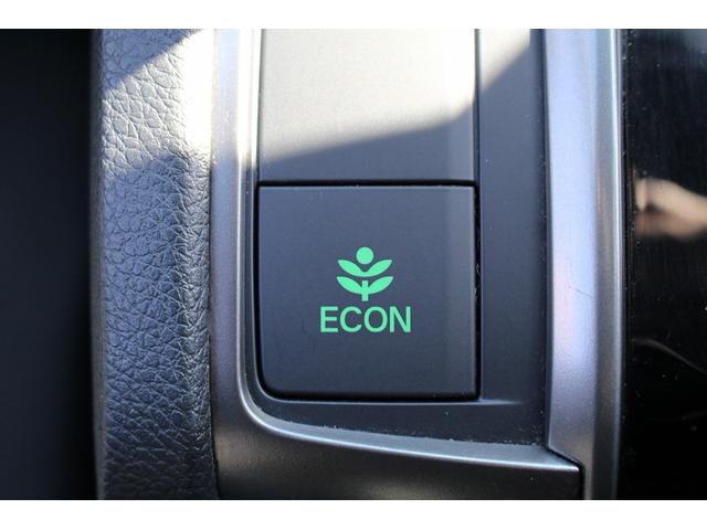 シビック ハッチバック　ホンダセンシング　６ＭＴ　社外ナビ　フルセグ　衝突軽減ブレーキ　レーダークルーズコントロール　シートヒーター　ホンダセンシング　ＬＥＤヘッドライト　フォグライト　ＥＴＣ　純正アルミホイール　スマートキー　電動格納ミラー（65枚目）