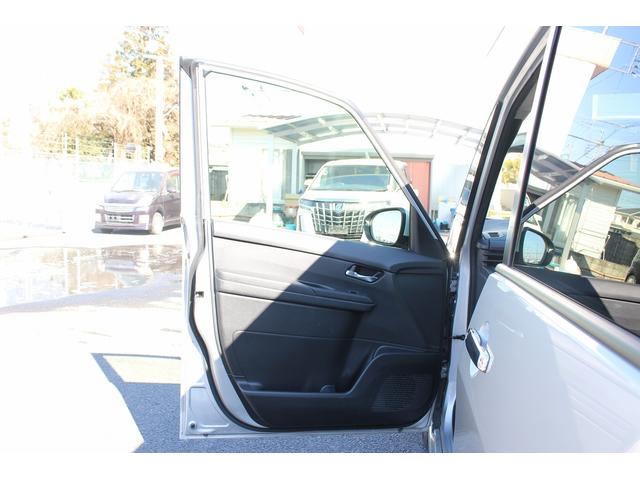 セレナ ＸＶ　禁煙車　ハンズフリー両側電動スライドドア　プロパイロット　バックカメラ　ナビ　ブラインドスポットモニター　フロントフォグ　ＥＴＣ　ＵＳＢタイプＣ電源ソケット　パーソナルテーブル（47枚目）