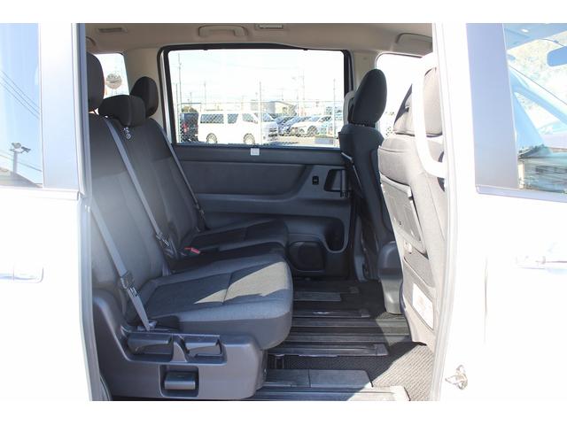 セレナ ＸＶ　禁煙車　ハンズフリー両側電動スライドドア　プロパイロット　バックカメラ　ナビ　ブラインドスポットモニター　フロントフォグ　ＥＴＣ　ＵＳＢタイプＣ電源ソケット　パーソナルテーブル（49枚目）