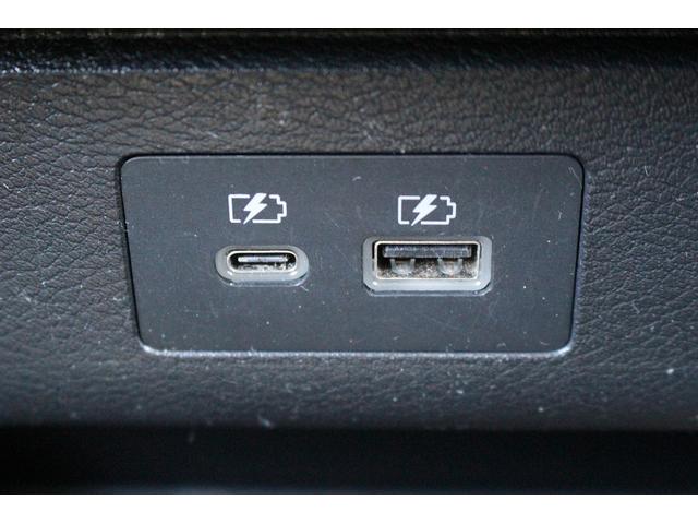 セレナ ＸＶ　禁煙車　ハンズフリー両側電動スライドドア　プロパイロット　バックカメラ　ナビ　ブラインドスポットモニター　フロントフォグ　ＥＴＣ　ＵＳＢタイプＣ電源ソケット　パーソナルテーブル（70枚目）