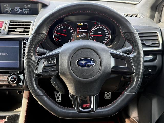 ＷＲＸ ＳＴＩ ＳＴＩ　タイプＳ　禁煙車　ワンオーナー　６速ＭＴ　フジツボマフラー　純正８インチナビ　フルセグ　バックカメラ　ハーフレザー　パワーシート　ＥＴＣ　Ｂｌｕｅｔｏｏｔｈ接続　ＳＴＩフルエアロ　ブラインドスポットモニター（19枚目）