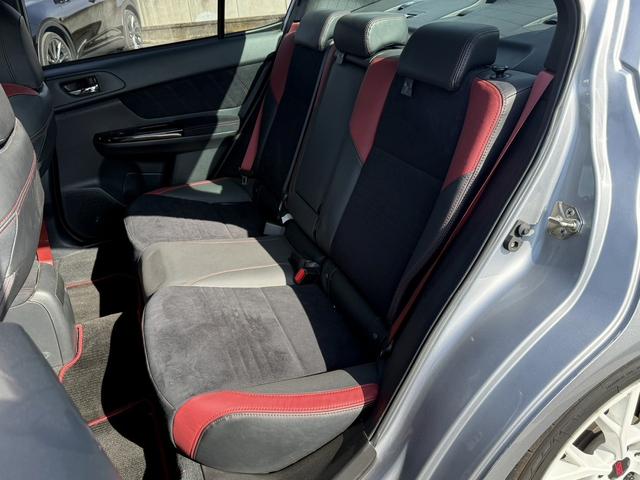 ＷＲＸ ＳＴＩ ＳＴＩ　タイプＳ　禁煙車　ワンオーナー　６速ＭＴ　フジツボマフラー　純正８インチナビ　フルセグ　バックカメラ　ハーフレザー　パワーシート　ＥＴＣ　Ｂｌｕｅｔｏｏｔｈ接続　ＳＴＩフルエアロ　ブラインドスポットモニター（46枚目）