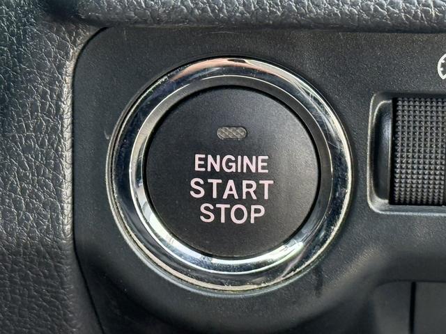 ＷＲＸ ＳＴＩ ＳＴＩ　タイプＳ　禁煙車　ワンオーナー　６速ＭＴ　フジツボマフラー　純正８インチナビ　フルセグ　バックカメラ　ハーフレザー　パワーシート　ＥＴＣ　Ｂｌｕｅｔｏｏｔｈ接続　ＳＴＩフルエアロ　ブラインドスポットモニター（53枚目）