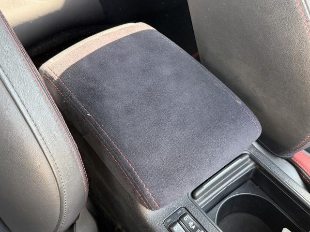 ＷＲＸ ＳＴＩ ＳＴＩ　タイプＳ　禁煙車　ワンオーナー　６速ＭＴ　フジツボマフラー　純正８インチナビ　フルセグ　バックカメラ　ハーフレザー　パワーシート　ＥＴＣ　Ｂｌｕｅｔｏｏｔｈ接続　ＳＴＩフルエアロ　ブラインドスポットモニター（60枚目）