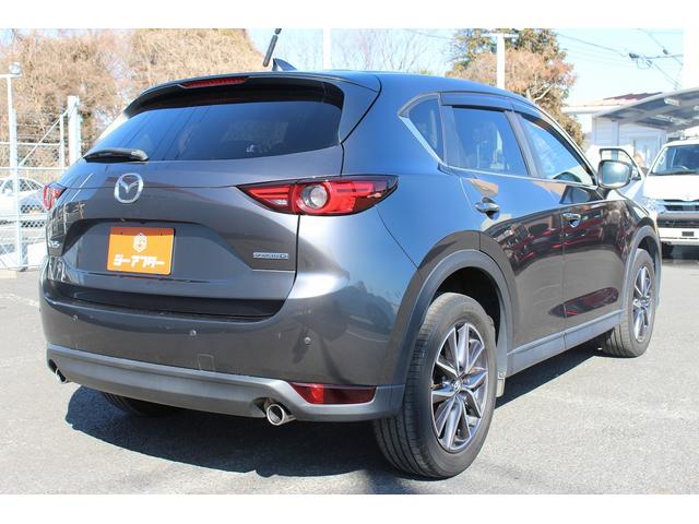 ＣＸ－５ ＸＤ　シルクベージュセレクション　禁煙車　純正８インチナビ　ＢＯＳＥサウンド　白革シート　フルセグ　３６０度カメラ　スマートブレーキサポート　シートヒーター　ステアリングヒーター　パワーシート　Ｂｌｕｅｔｏｏｔｈ接続　ＵＳＢ端子（11枚目）