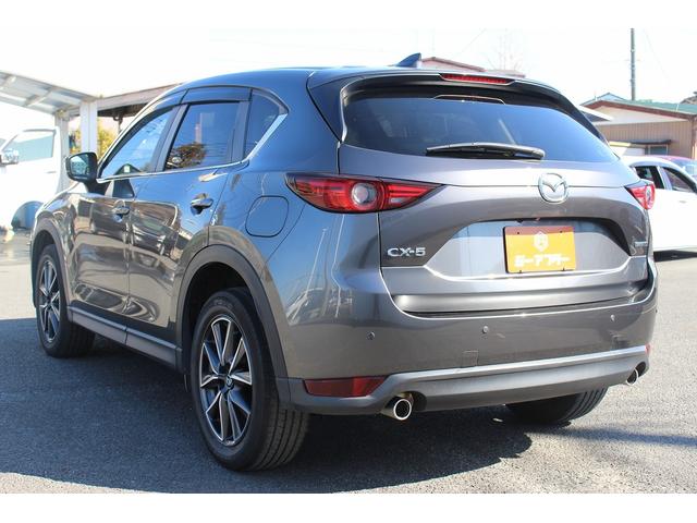 ＣＸ－５ ＸＤ　シルクベージュセレクション　禁煙車　純正８インチナビ　ＢＯＳＥサウンド　白革シート　フルセグ　３６０度カメラ　スマートブレーキサポート　シートヒーター　ステアリングヒーター　パワーシート　Ｂｌｕｅｔｏｏｔｈ接続　ＵＳＢ端子（13枚目）