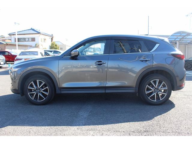 ＣＸ－５ ＸＤ　シルクベージュセレクション　禁煙車　純正８インチナビ　ＢＯＳＥサウンド　白革シート　フルセグ　３６０度カメラ　スマートブレーキサポート　シートヒーター　ステアリングヒーター　パワーシート　Ｂｌｕｅｔｏｏｔｈ接続　ＵＳＢ端子（14枚目）