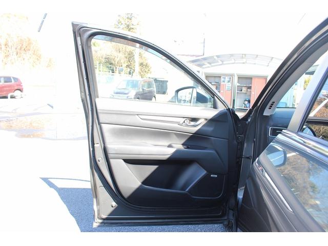 ＣＸ－５ ＸＤ　シルクベージュセレクション　禁煙車　純正８インチナビ　ＢＯＳＥサウンド　白革シート　フルセグ　３６０度カメラ　スマートブレーキサポート　シートヒーター　ステアリングヒーター　パワーシート　Ｂｌｕｅｔｏｏｔｈ接続　ＵＳＢ端子（38枚目）